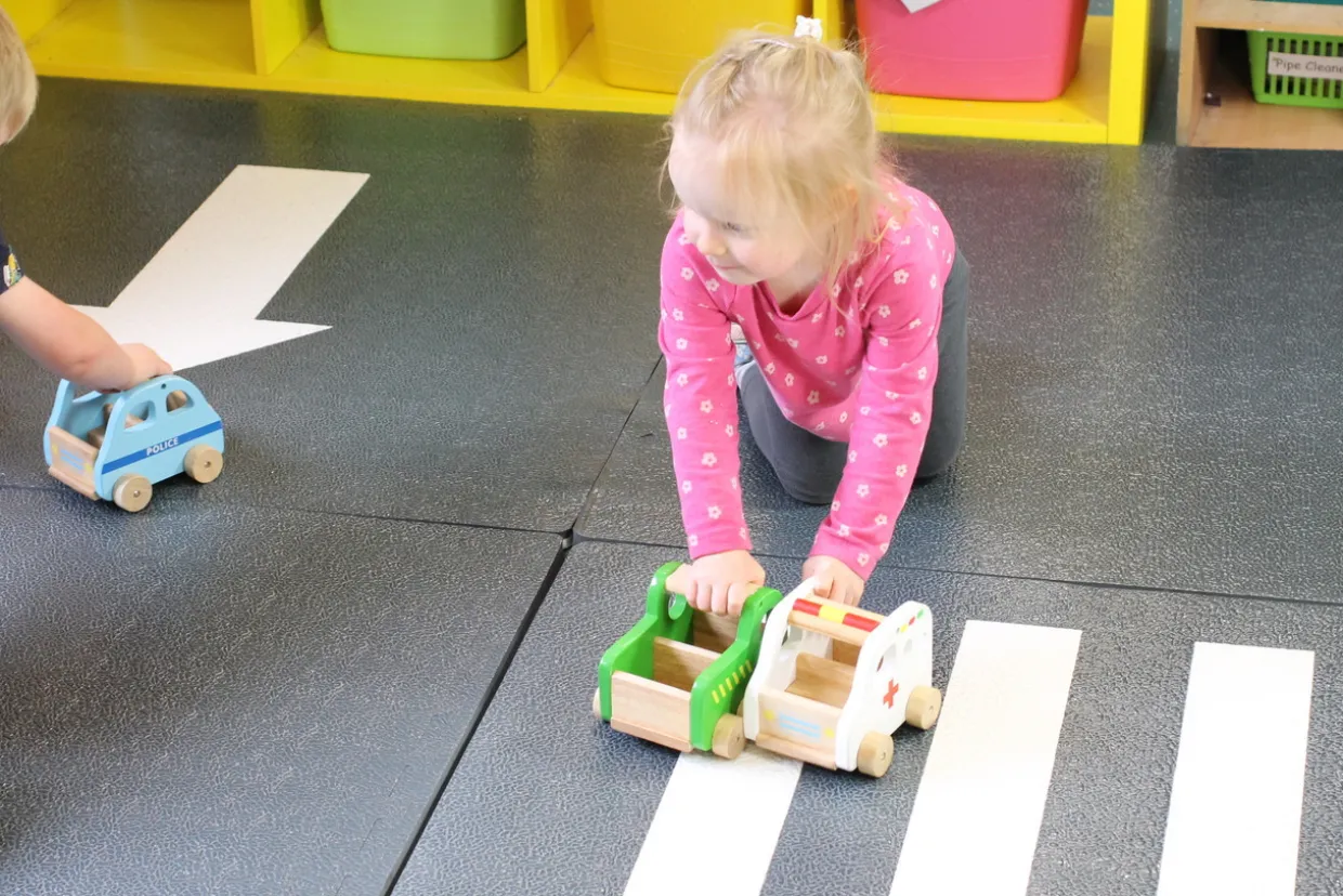 large_interlocking_foam_p_5-1.webp Large Interlocking Foam Play Mats - Zebra Crossing Design - 104 x 104cm